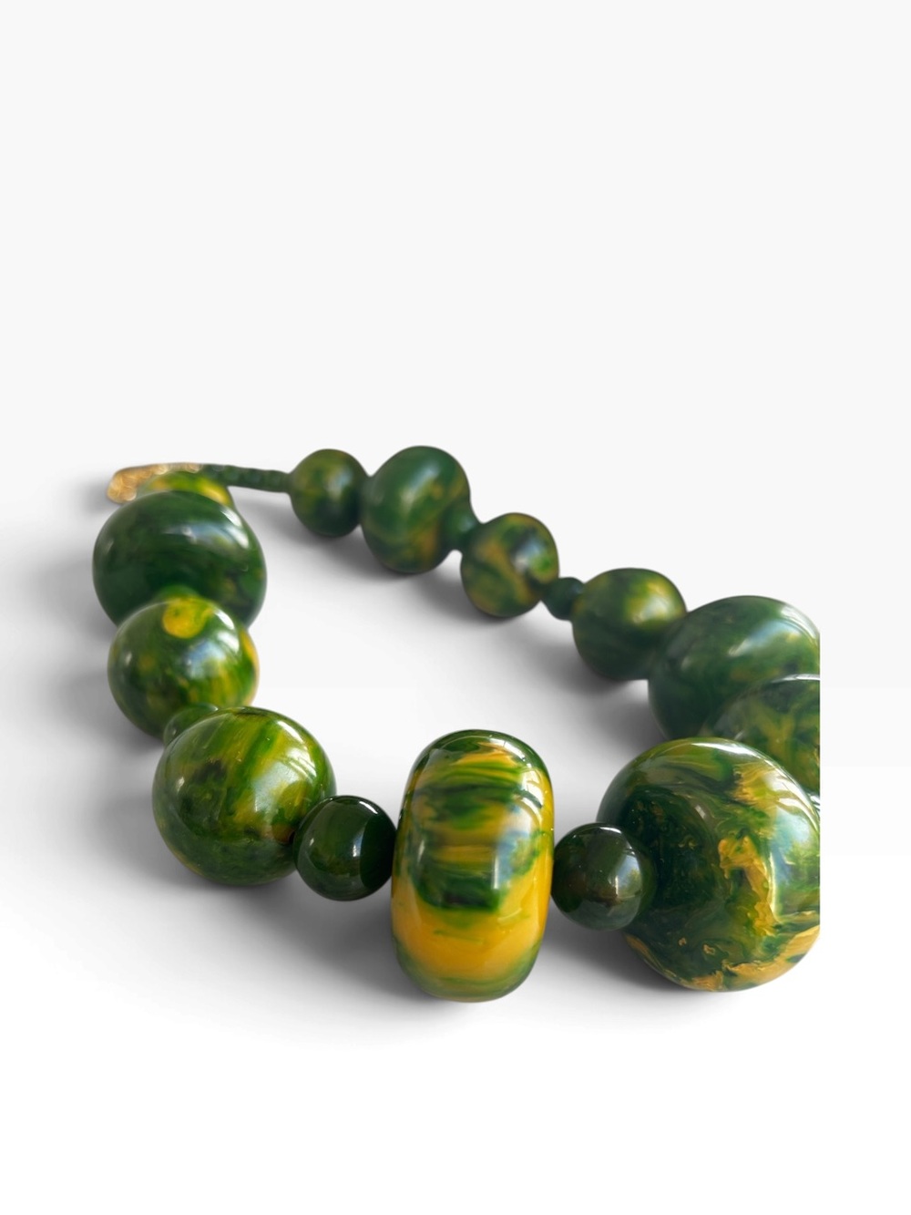 Vintage Creamed Spinach Super Sized Bakelite Necklace